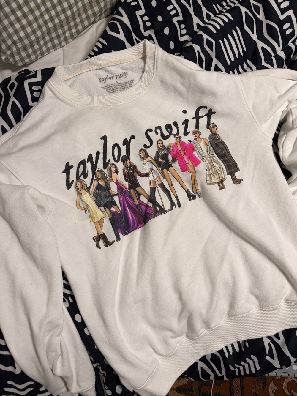 Taylor Swift White Graphic Pullover with Multicolor Illustration